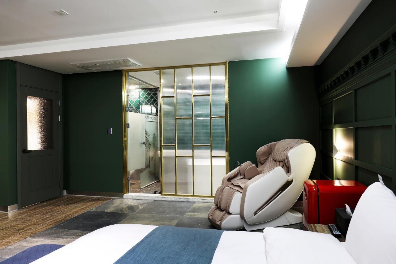 El Tower Hotel Kunsan Luaran gambar