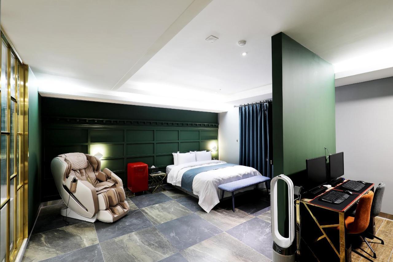 El Tower Hotel Kunsan Luaran gambar