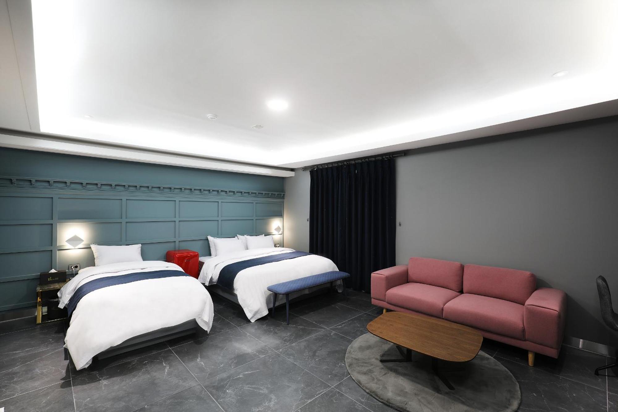 El Tower Hotel Kunsan Luaran gambar